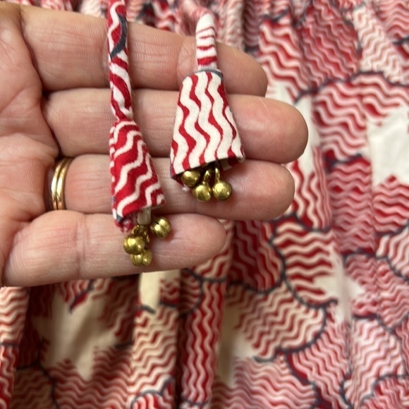 Lali Girls Pintuck Dress - Picture 5 of 11